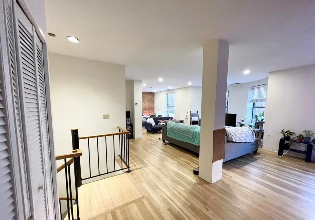 3 bed, 2 bath apartment for rent at 96 Gainsborough Unit 103W, Fenway — photo 5 of 12