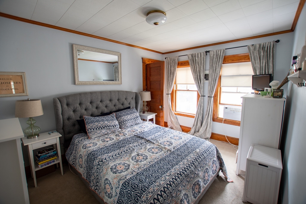 2 bed, 1 bath apartment for rent at 96 Grant Ave Unit 96, Medford — photo 17 of 25