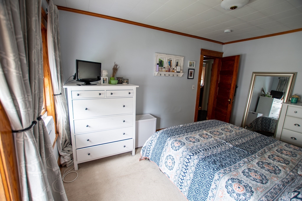 2 bed, 1 bath apartment for rent at 96 Grant Ave Unit 96, Medford — photo 19 of 25