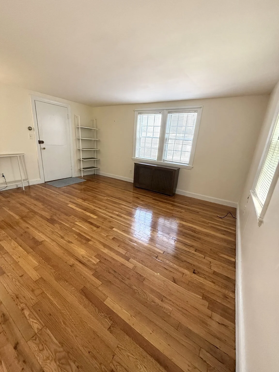1 bed, 1 bath apartment for rent at 96 Greenleaf Unit 1, Quincy — photo 5 of 16