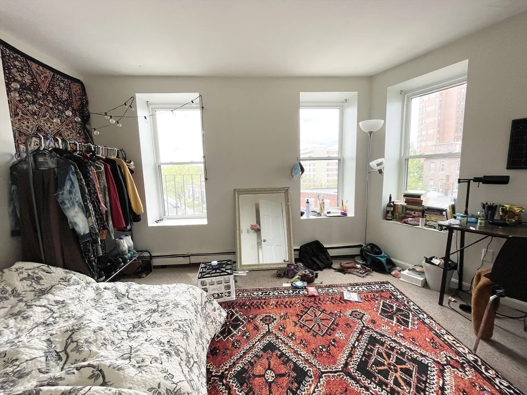 3 bed, 1 bath apartment for rent at 96 Hammond St Unit 4, South End — photo 6 of 10