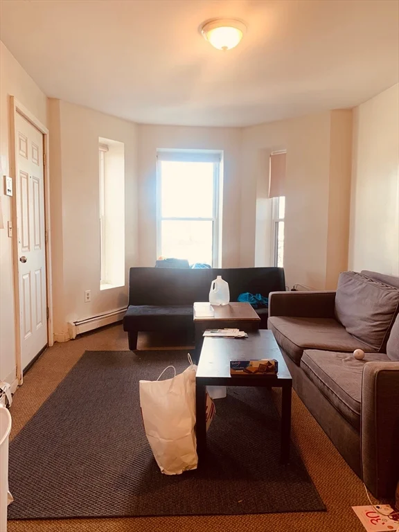 3 bed, 1 bath apartment for rent at 96 Hammond St Unit 4, South End — photo 4 of 10