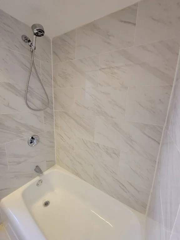 6 bed, 4+ bath apartment for rent at 96 Houston Ave Unit 96, Milton — photo 12 of 25