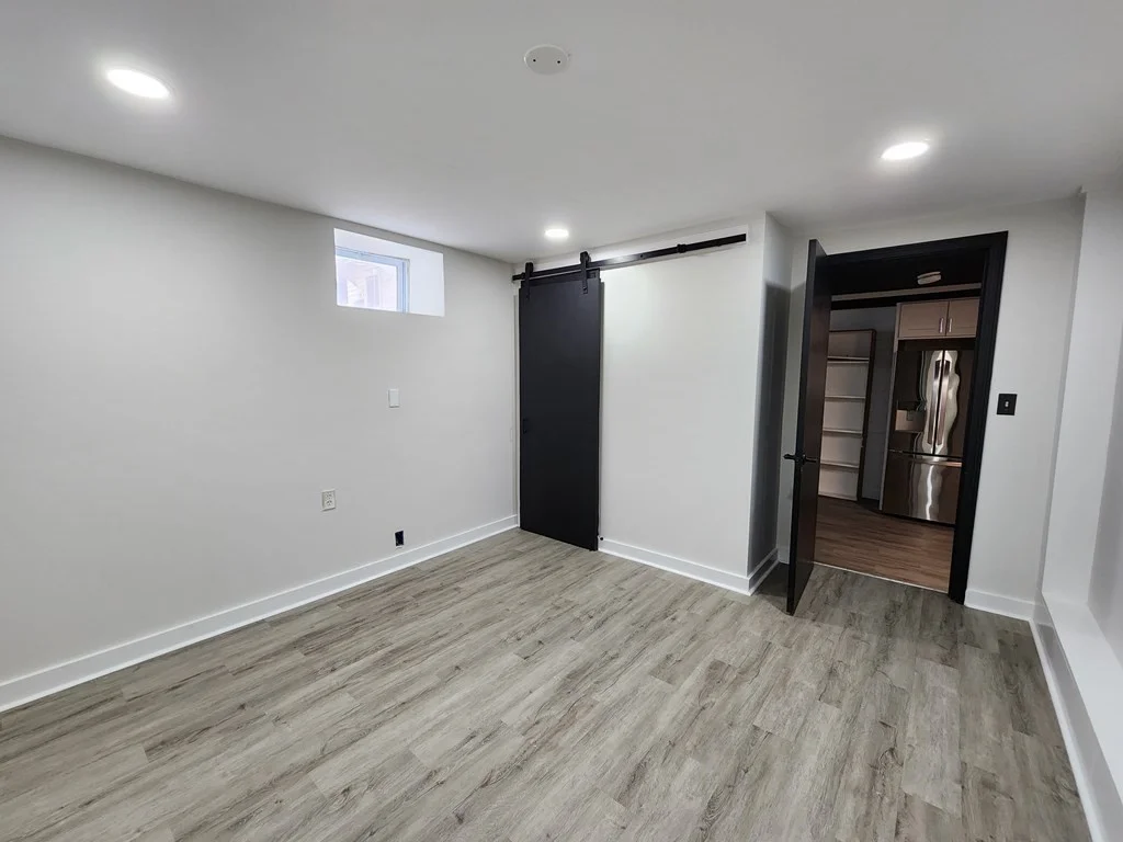 6 bed, 4+ bath apartment for rent at 96 Houston Ave Unit 96, Milton — photo 19 of 25