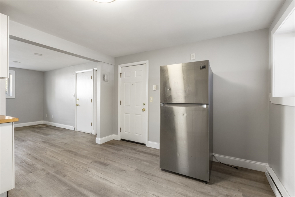 2 bed, 1 bath apartment for rent at 96 Itasca St Unit 96-1, Mattapan — photo 6 of 17
