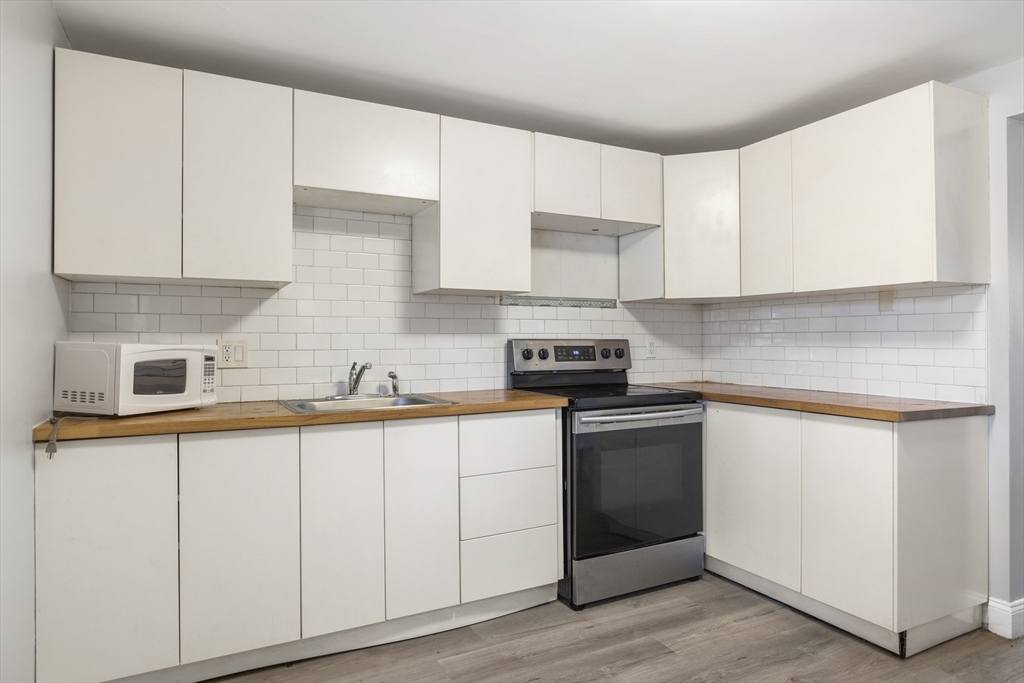 2 bed, 1 bath apartment for rent at 96 Itasca St Unit 96-1, Mattapan — photo 4 of 17