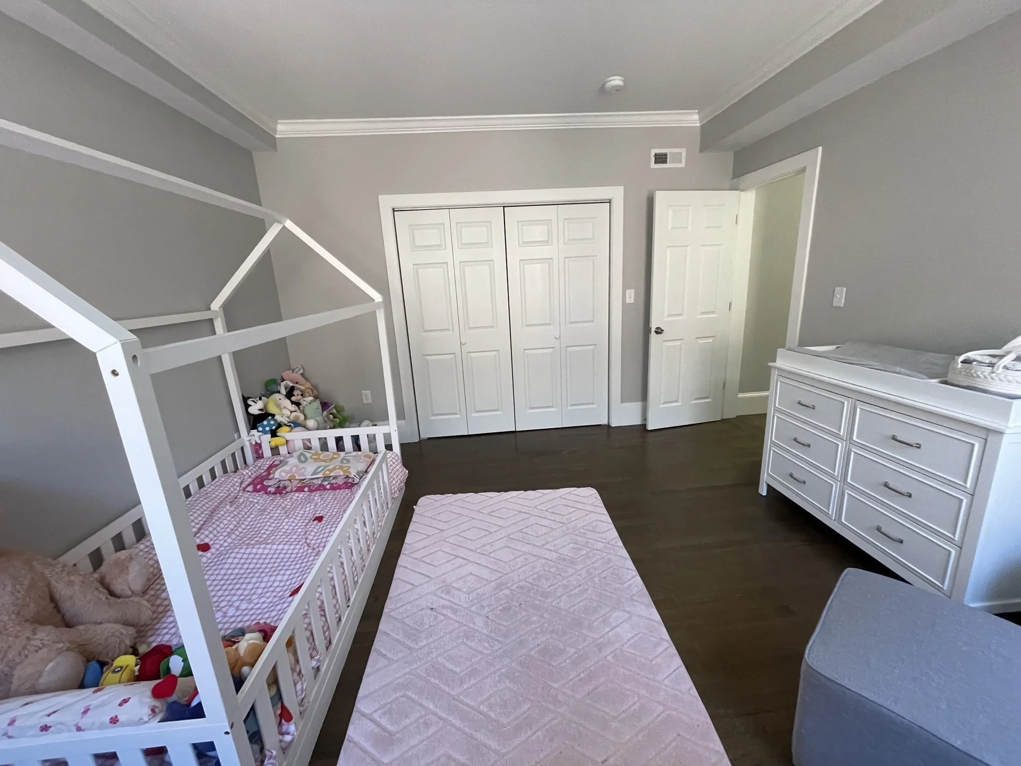 3 bed, 1 bath apartment for rent at 96 Longwood Unit 1, Coolidge Corner — photo 8 of 14