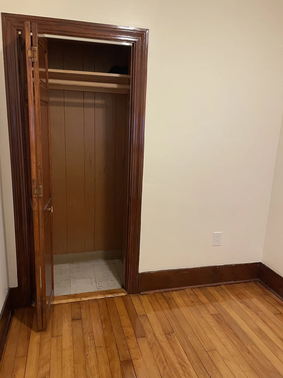 3 bed, 1 bath apartment for rent at 96 Lovell Unit 1, Worcester — photo 10 of 12