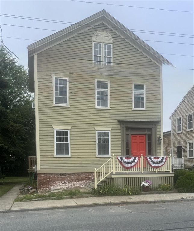 2 bed, 1 bath apartment for rent at 96 Main St Unit 1, Fairhaven — photo 23 of 27