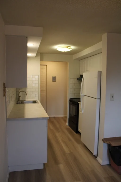2 bed, 1 bath apartment for rent at 96 Main Unit 3, Foxboro — photo 2 of 13