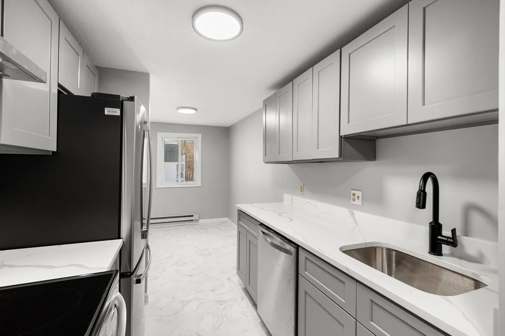 2 bed, 1 bath apartment for rent at 96 Main Unit D-5, Foxboro — photo 3 of 30