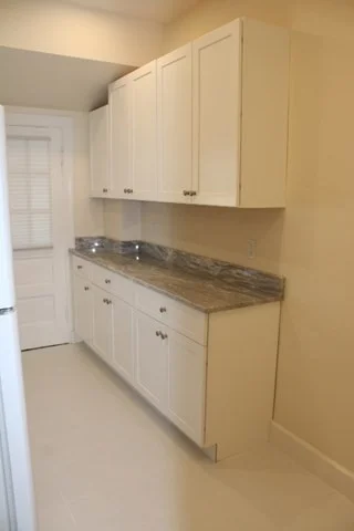 1 bed, 1 bath apartment for rent at 96 Middle St Unit 3, Gloucester — photo 4 of 10