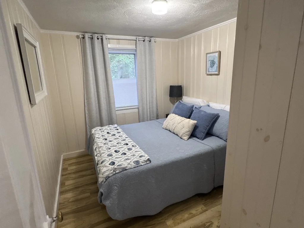 2 bed, 1 bath apartment for rent at 96 Nevada Unit 96, Marshfield — photo 13 of 14