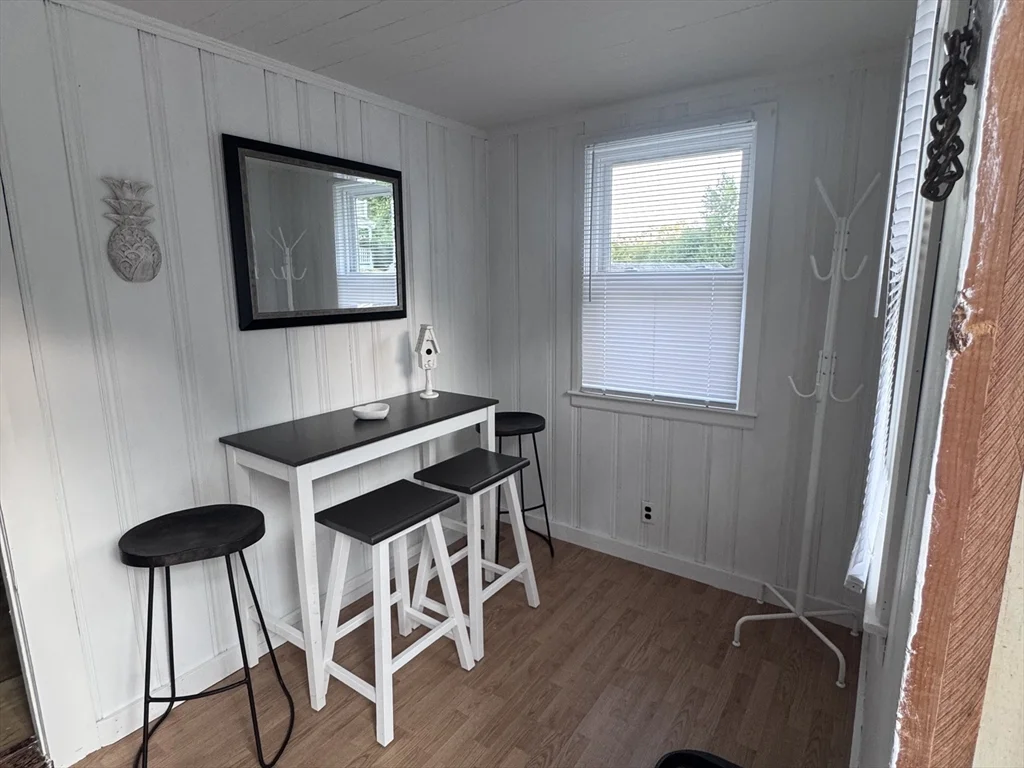 2 bed, 1 bath apartment for rent at 96 Nevada Unit 96, Marshfield — photo 7 of 14