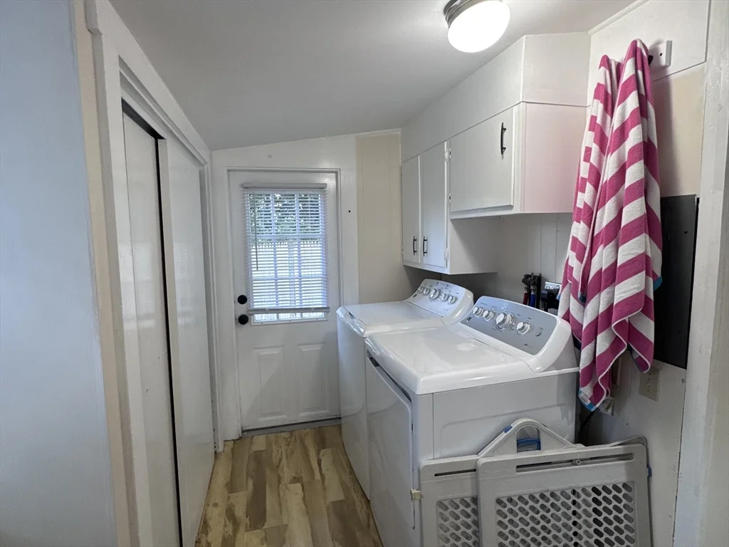 2 bed, 1 bath apartment for rent at 96 Nevada Unit 96, Marshfield — photo 12 of 14