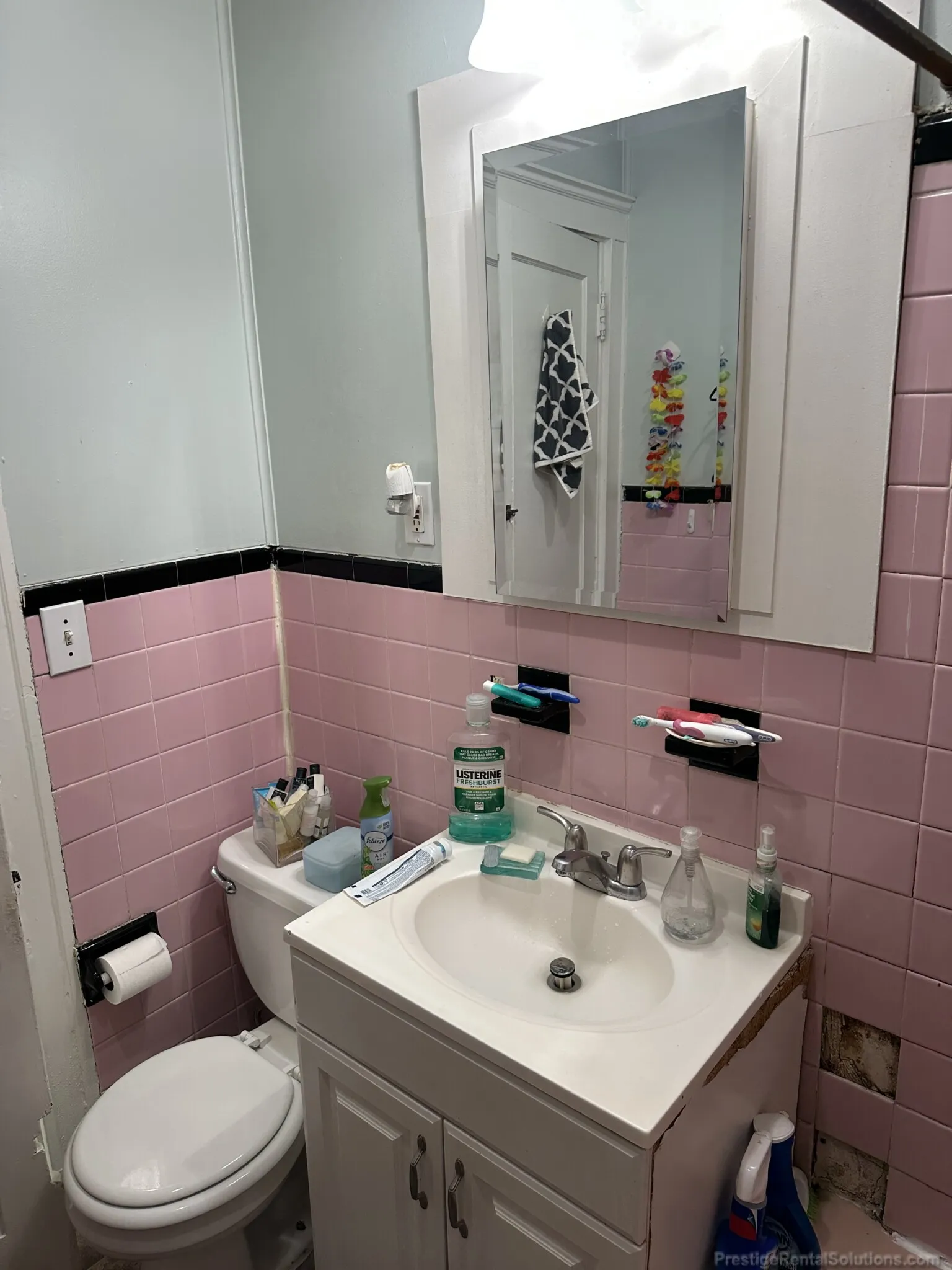 2.5 bed, 1 bath apartment for rent at 96 Nichols Ave Unit A, Watertown — photo 11 of 21