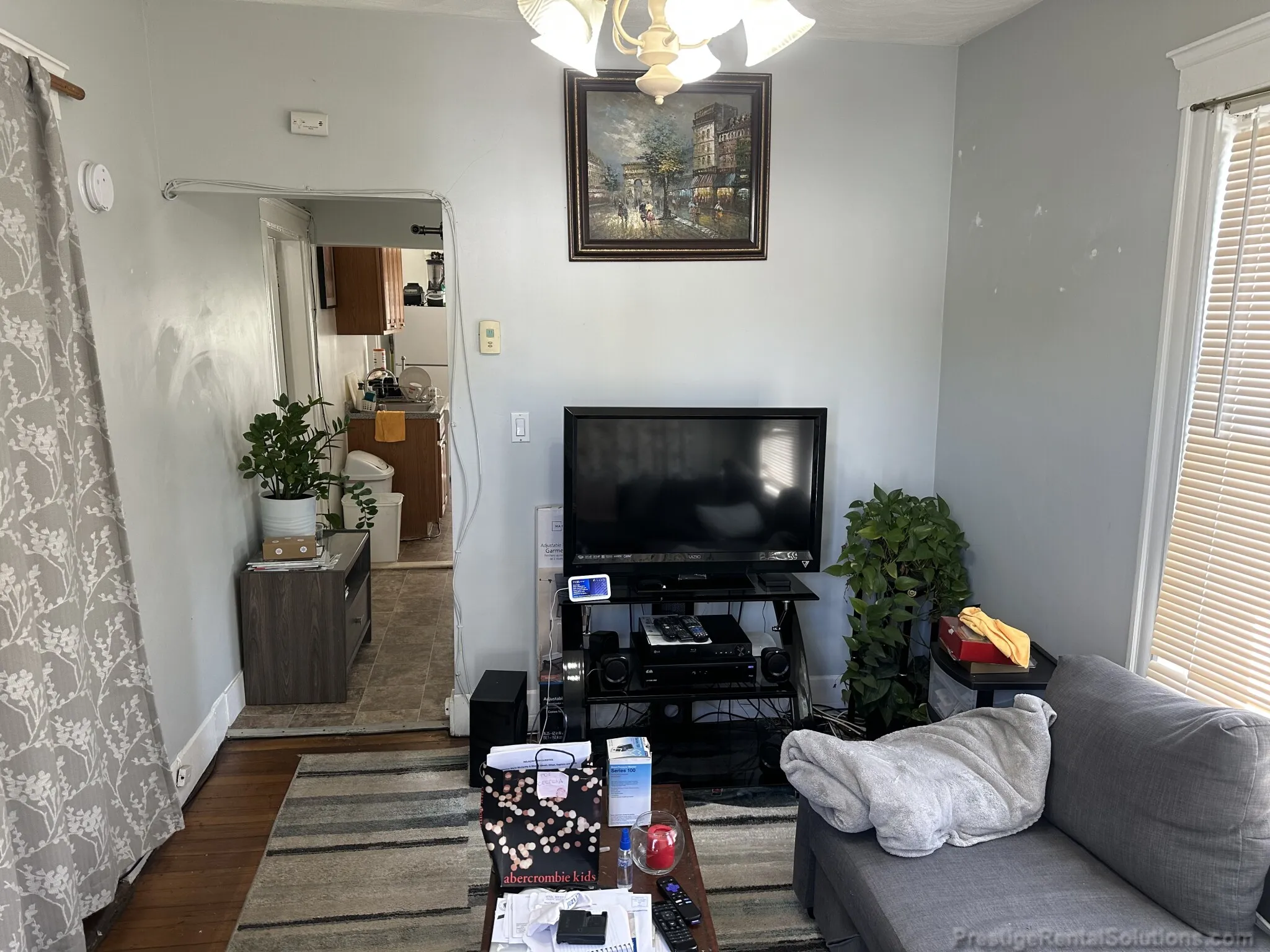 2.5 bed, 1 bath apartment for rent at 96 Nichols Ave Unit A, Watertown — photo 5 of 21