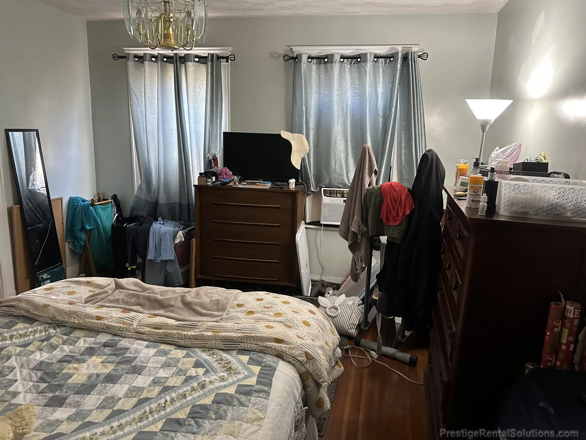 2.5 bed, 1 bath apartment for rent at 96 Nichols Ave Unit A, Watertown — photo 9 of 21
