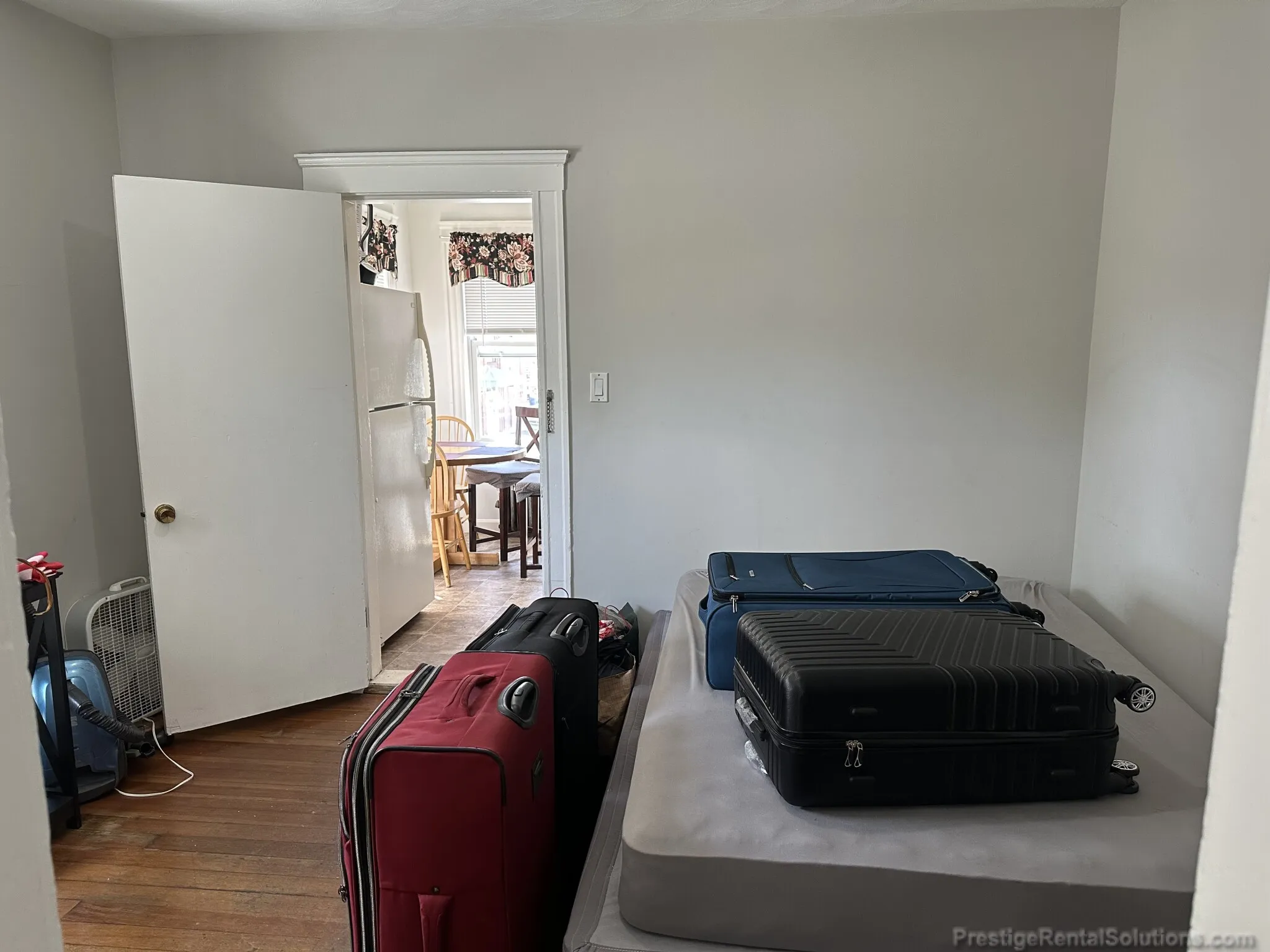 2.5 bed, 1 bath apartment for rent at 96 Nichols Ave Unit A, Watertown — photo 13 of 21