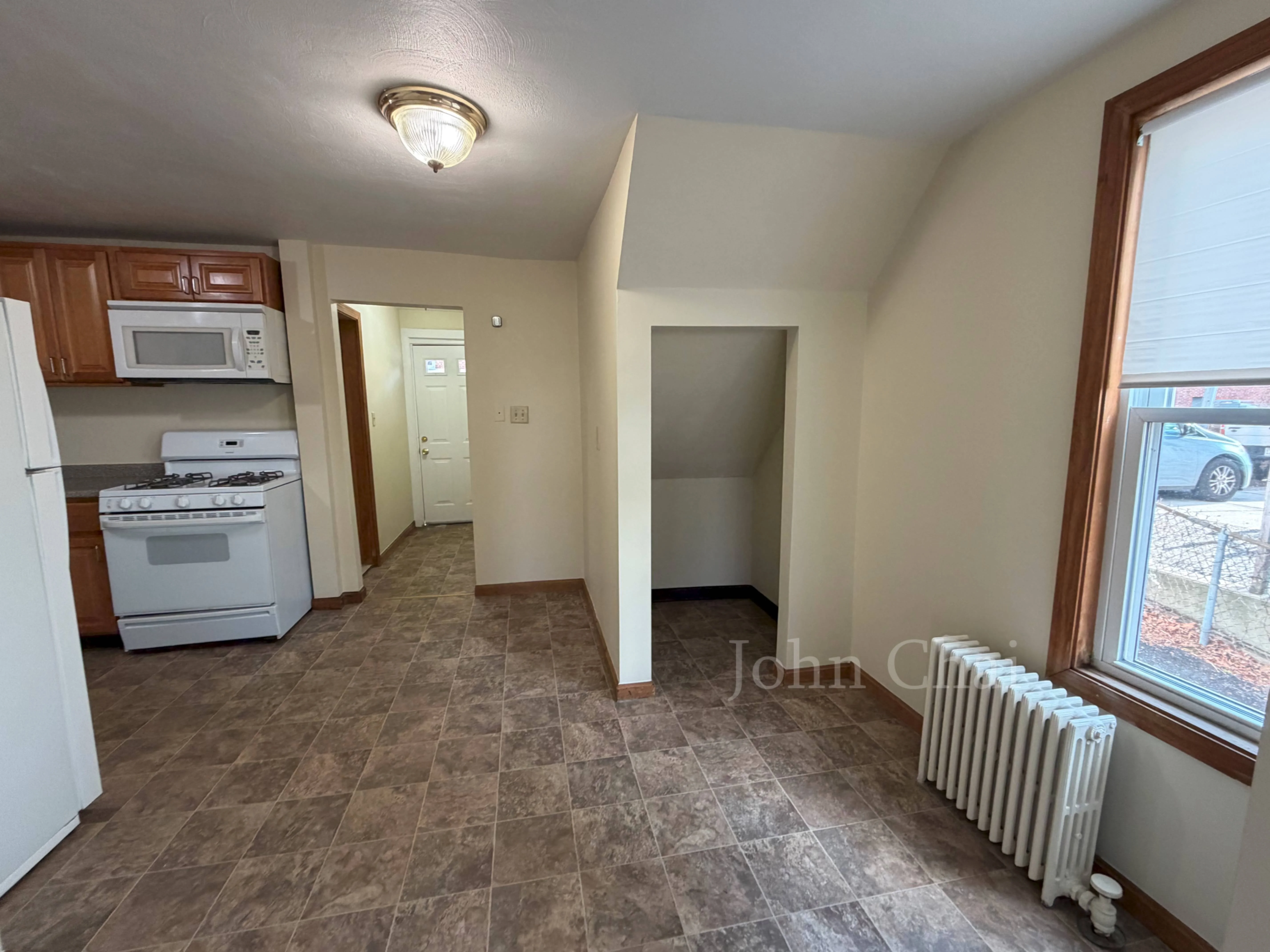 1 bed, 1 bath apartment for rent at 96 Nichols Ave Unit B, Watertown — photo 20 of 34