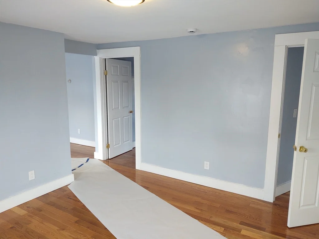 3 bed, 1 bath apartment for rent at 96 Pleasant St Unit 2, Marlborough — photo 11 of 25