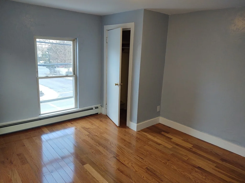 3 bed, 1 bath apartment for rent at 96 Pleasant St Unit 2, Marlborough — photo 18 of 25