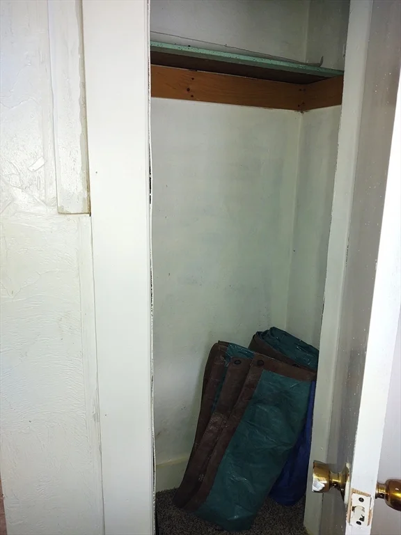 3 bed, 1 bath apartment for rent at 96 Pleasant St Unit 2, Marlborough — photo 20 of 25