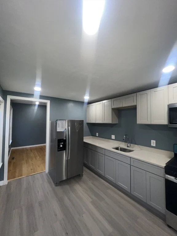 1 bed, 1 bath apartment for rent at 96 Plymouth St Unit 1, Holbrook — photo 2 of 8