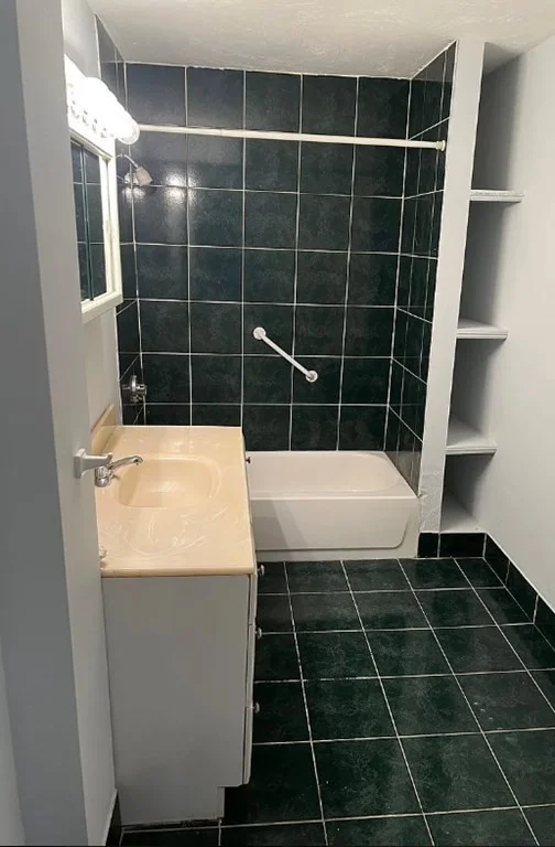1 bed, 1 bath apartment for rent at 96 Plymouth St Unit 1, Holbrook — photo 8 of 8