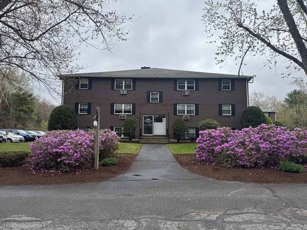 2 bed, 1 bath apartment for rent at 96 Richardson Rd Unit B18, Chelmsford