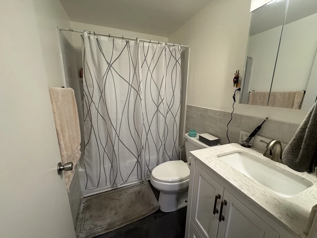 2 bed, 1 bath apartment for rent at 96 Richardson Rd Unit B18, Chelmsford — photo 7 of 11