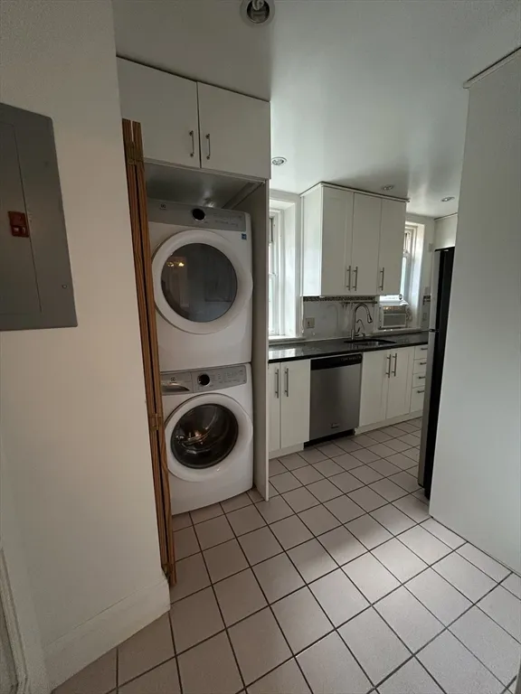 2 bed, 1 bath apartment for rent at 96 Saint Paul St Unit 3, Coolidge Corner — photo 1 of 10