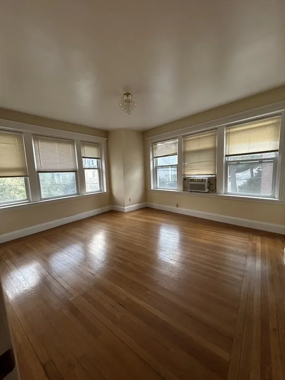 2 bed, 1 bath apartment for rent at 96 Saint Paul St Unit 3, Coolidge Corner — photo 5 of 10