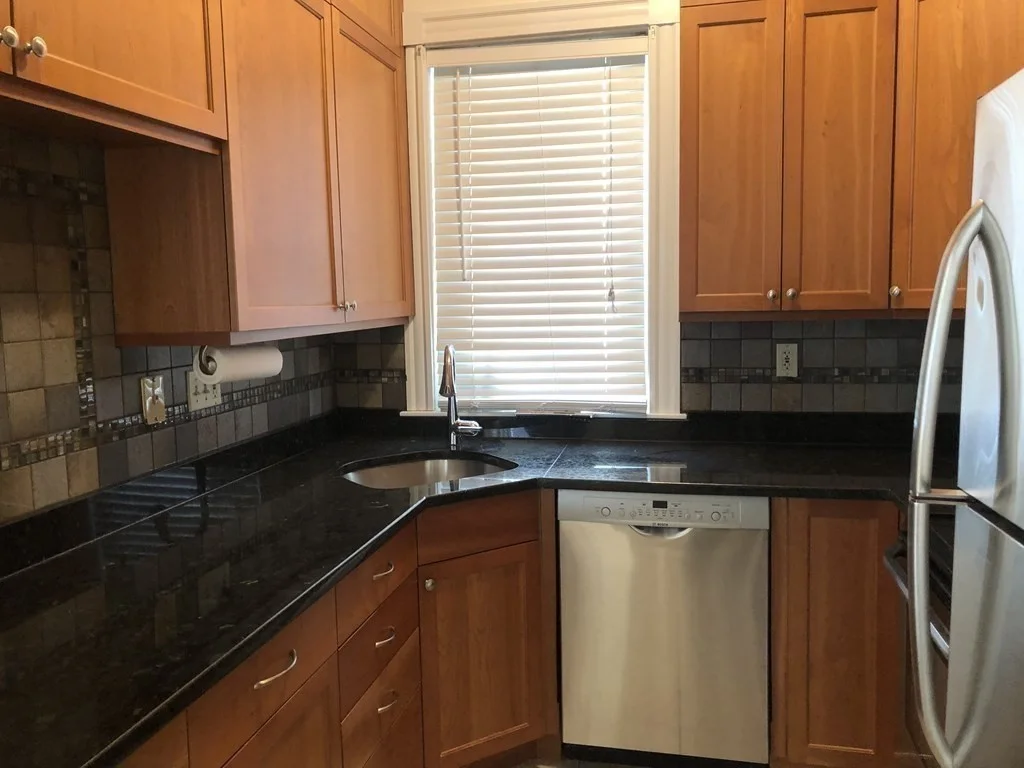 3 bed, 2 bath apartment for rent at 96 Saint Paul Unit 2, Coolidge Corner — photo 6 of 14