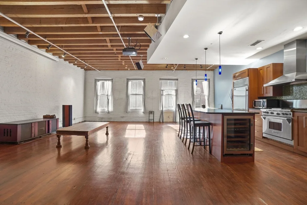 2 bed, 2 bath apartment for rent at 96 South St Unit 3, Leather District — photo 10 of 17