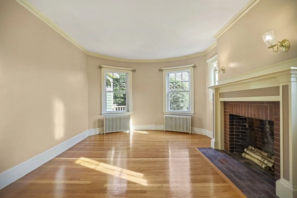 3 bed, 1 bath apartment for rent at 96 Theodore Parker Rd Unit 1, West Roxbury — photo 3 of 11