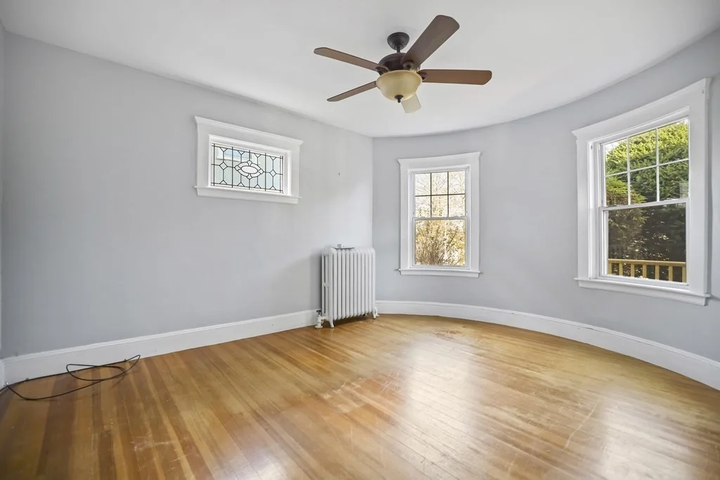 4 bed, 2 bath apartment for rent at 96 Theodore Parker Rd Unit 2, West Roxbury — photo 9 of 21