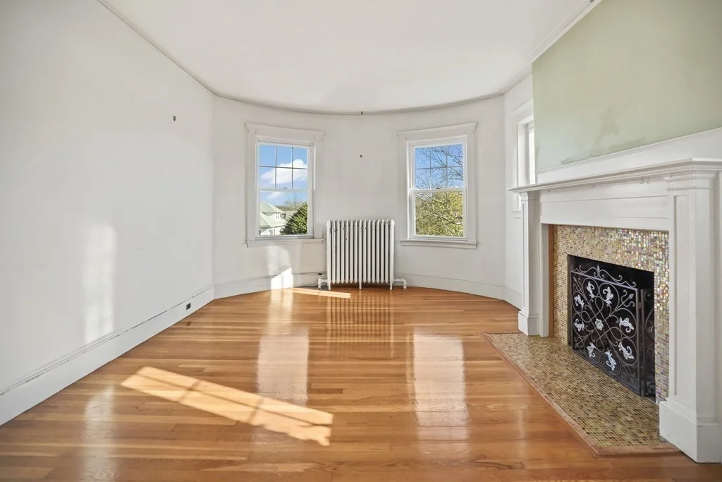 4 bed, 2 bath apartment for rent at 96 Theodore Parker Rd Unit 2, West Roxbury — photo 4 of 21