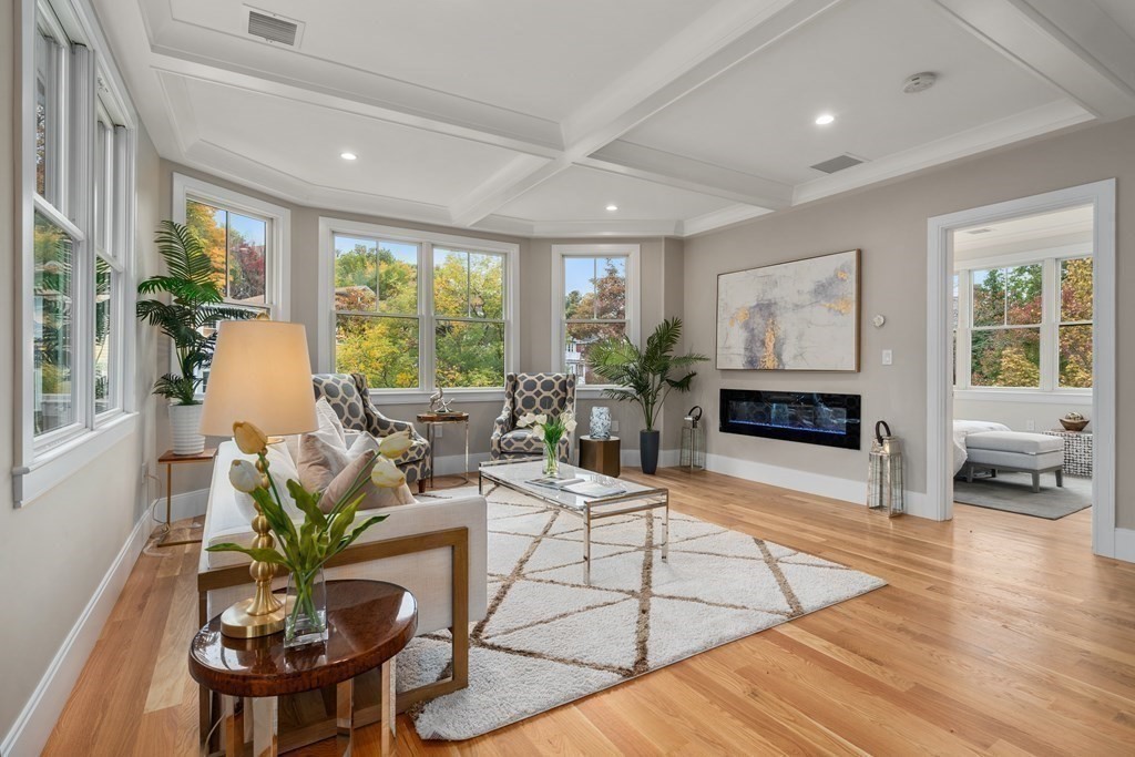 4 bed, 4+ bath apartment for rent at 96 Verndale St Unit 2, North Brookline — photo 12 of 31