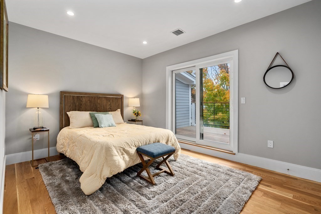 4 bed, 4+ bath apartment for rent at 96 Verndale St Unit 2, North Brookline — photo 19 of 31