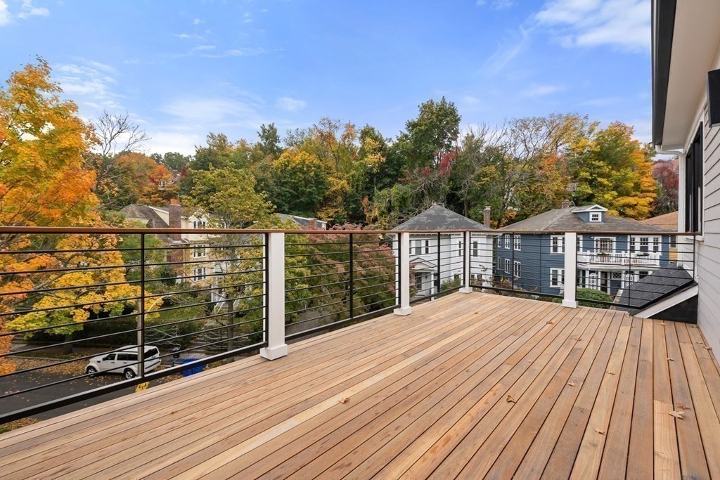 4 bed, 4+ bath apartment for rent at 96 Verndale St Unit 2, North Brookline — photo 26 of 31