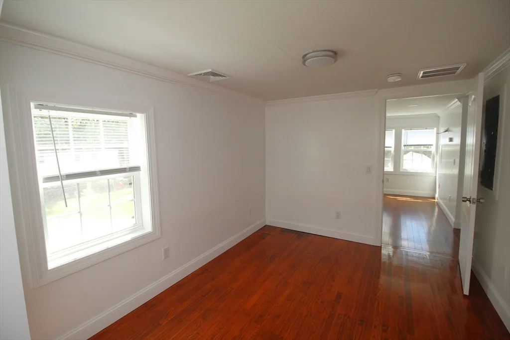 1 bed, 1 bath apartment for rent at 96 Walnut Ln Unit A, Attleboro — photo 17 of 19