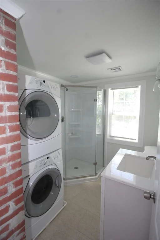 1 bed, 1 bath apartment for rent at 96 Walnut Ln Unit A, Attleboro — photo 10 of 19