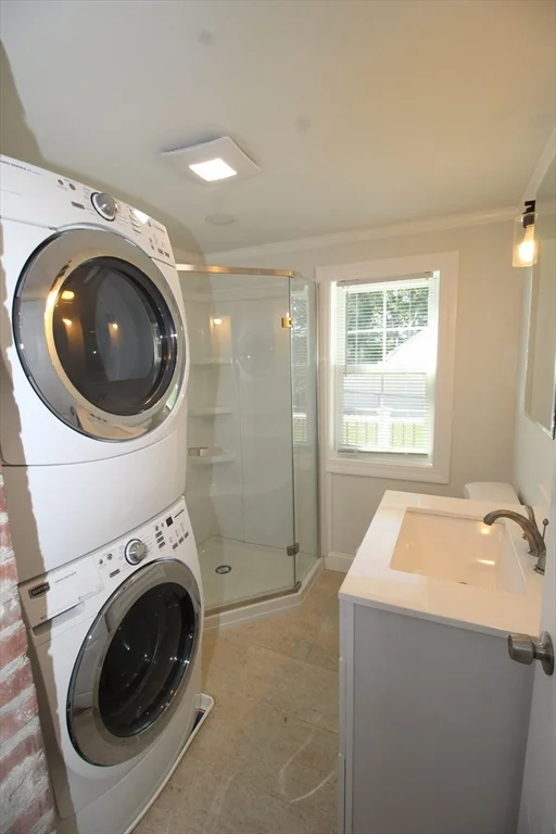 2 bed, 1 bath apartment for rent at 96 Walnut Ln Unit B, Attleboro — photo 7 of 20
