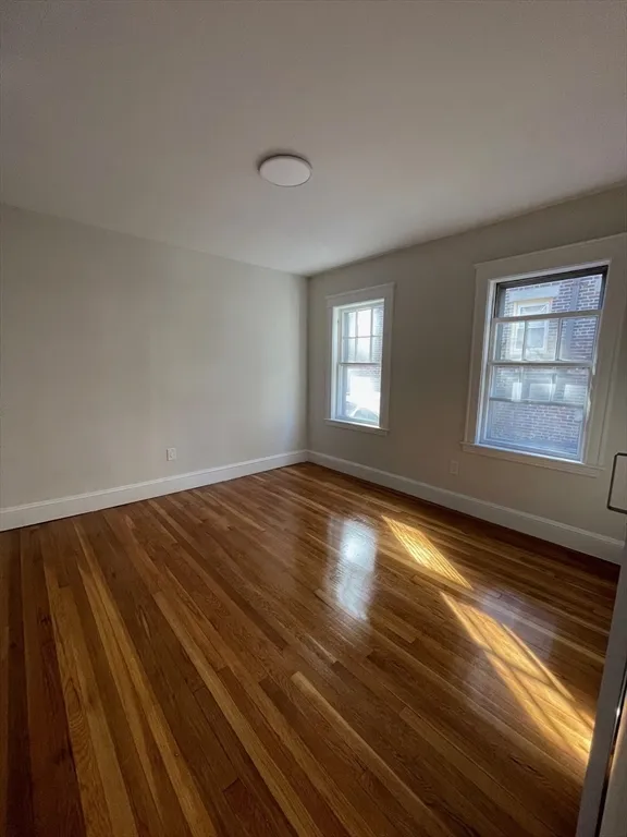 4 bed, 2 bath apartment for rent at 96 Walnut Unit 2, High Street Hill — photo 11 of 13