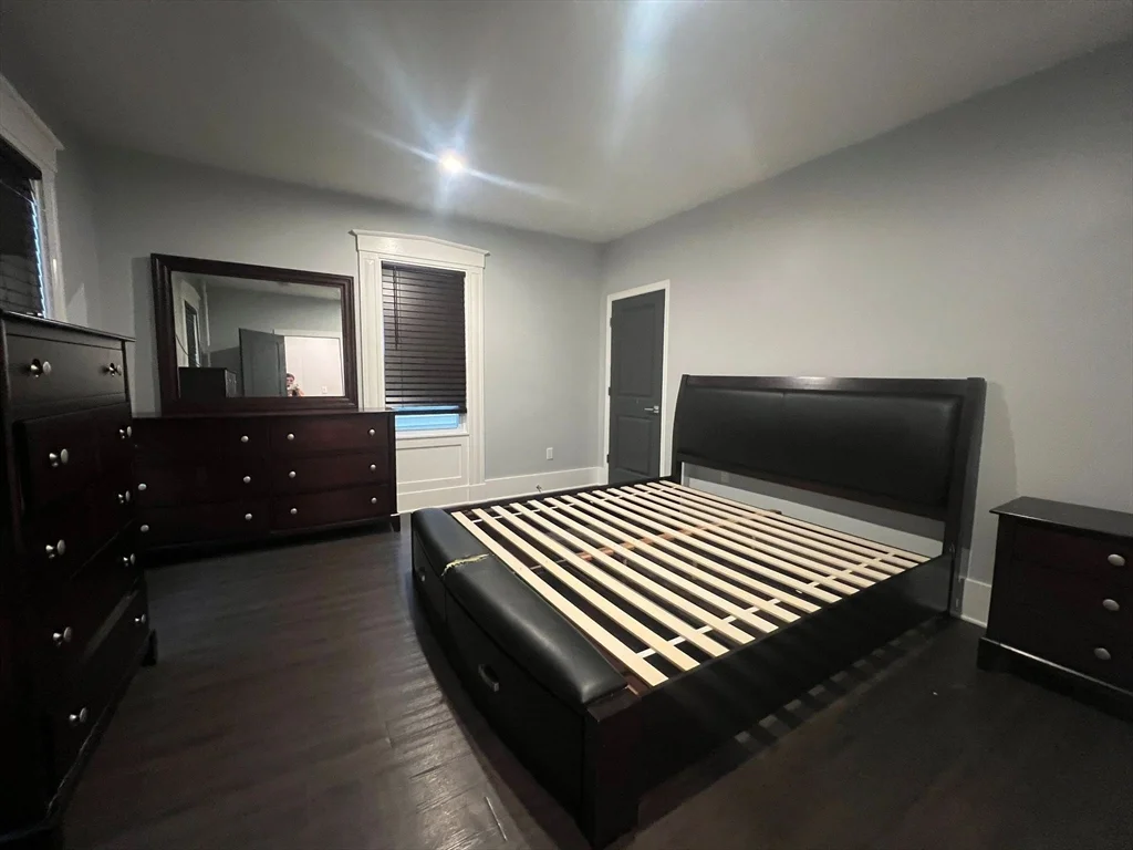 2 bed, 1 bath apartment for rent at 96 Washington St Unit 1, Lynn — photo 7 of 10