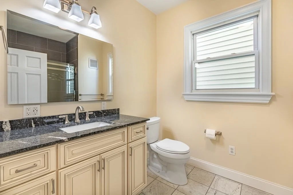 3 bed, 2 bath apartment for rent at 96 Webster St Unit 2, East Boston — photo 21 of 38
