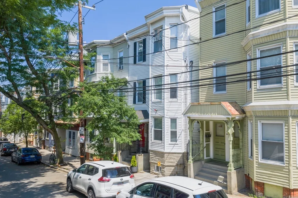 3 bed, 2 bath apartment for rent at 96 Webster St Unit 2, East Boston — photo 30 of 38