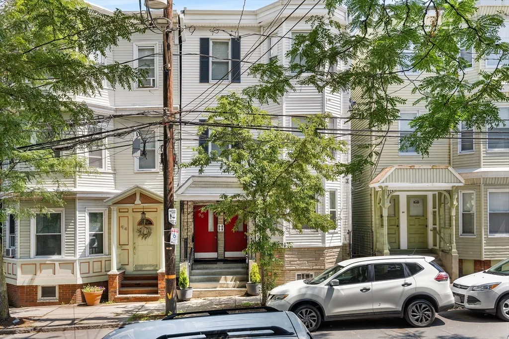 3 bed, 2 bath apartment for rent at 96 Webster St Unit 2, East Boston — photo 29 of 38
