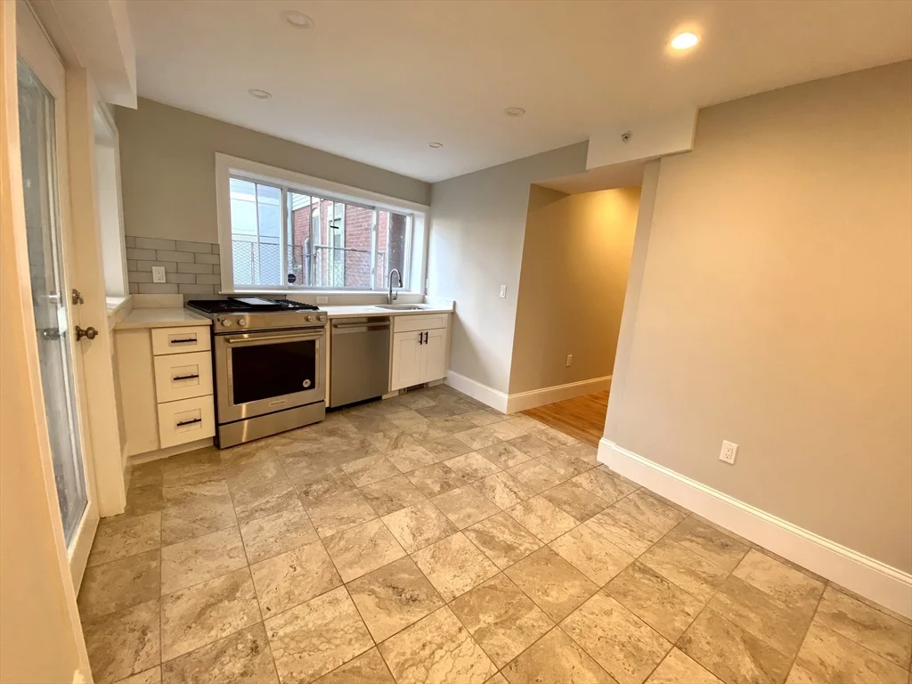 1 bed, 1 bath apartment for rent at 96 Webster St Unit B, East Boston — photo 6 of 29